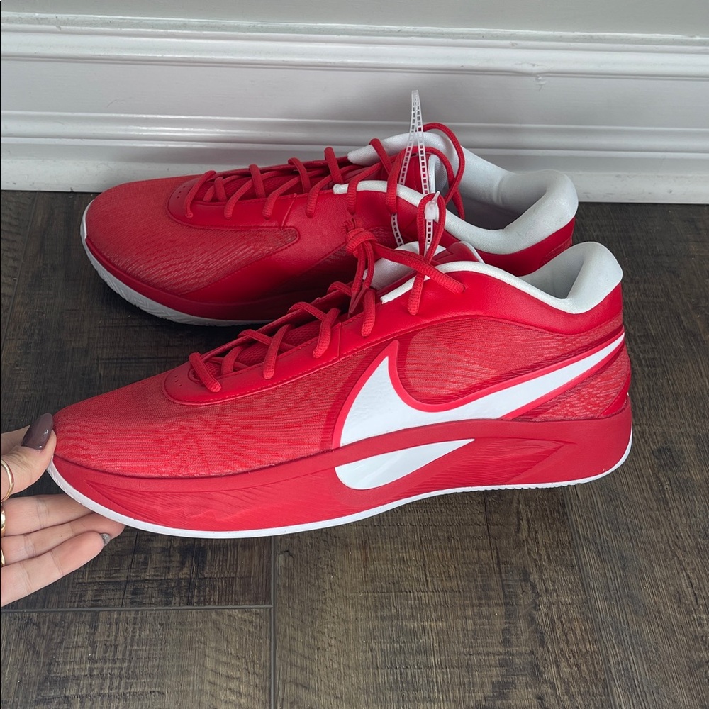 Nike Red and White Men's Athletic Shoes - Picture 3 of 6